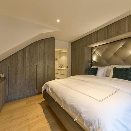 Triplex Penthouse In The City Center Bryssel Exteriör bild
