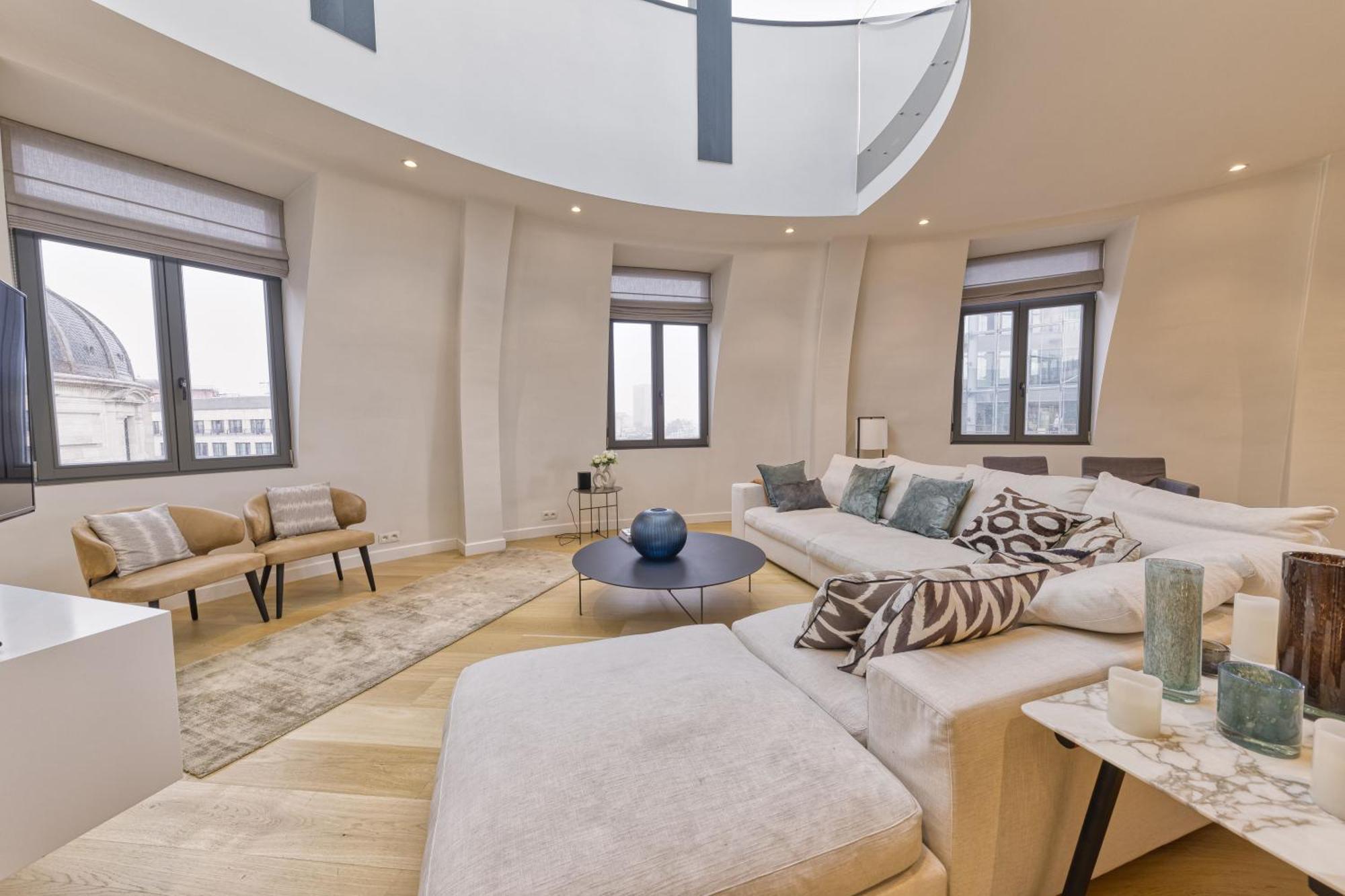 Triplex Penthouse In The City Center Bryssel Exteriör bild